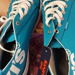 Size 10 Levi Sneakers New 20.00