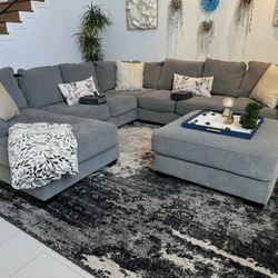 🔥 Modern Gray Luxe Sectional $450 (we’re MOVING next week so need it gone!!)  