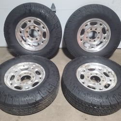 99 00 01 Chevy 02 03 04 Silverado 08 09 10 Sierra 2500 Wheels Tires Rims