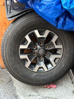 OEM 16" Toyota Tacoma SR5 Wheel