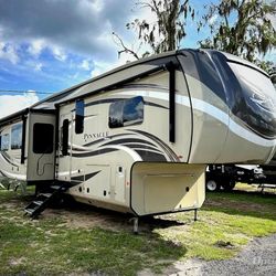 Used 2019 Jayco Pinaccle 32RLTS 