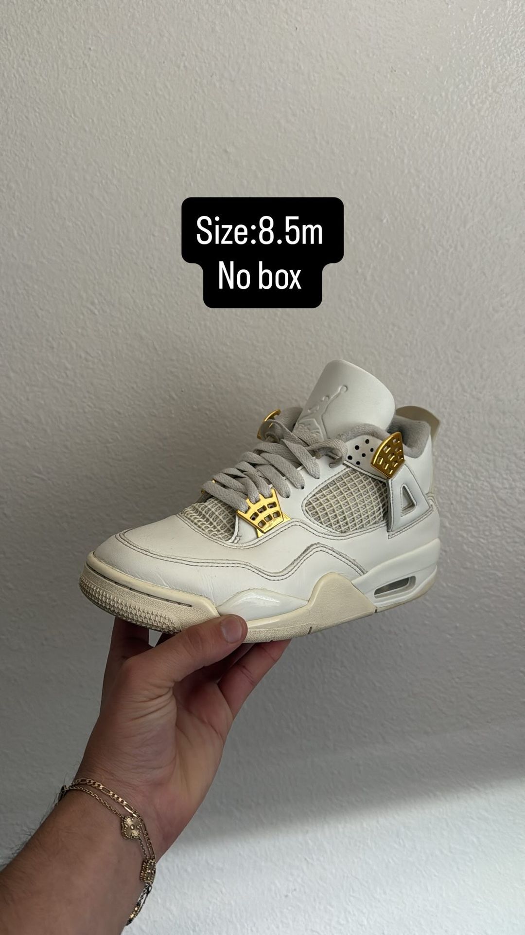 Jordan 4 Retro
