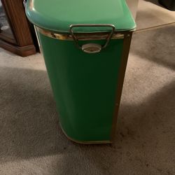 Vintage Clothes Hamper Metal