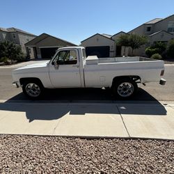 1987 Chevrolet R30    (Rhonda) 