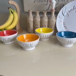 Rae Dunn 4 Piece Bowl Set