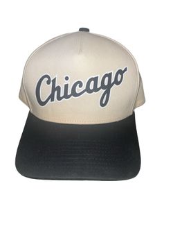 Chicago White Sox SnapBack Script Logo Cream Off White with Black Bill
