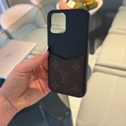 12/ 12 Pro Louis Vuitton Case
