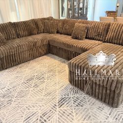 Fluffy Pullout Bed & Storage Sectionals