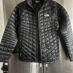 The North Face Thermoball Jacket Women’s Medium