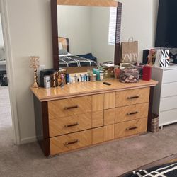 Bedroom Set Dresser Mirror, Headboard, Footboard
