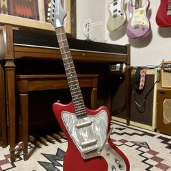 Vintage Reissue 2008 Danelectro Dead On 67 Electric Guitar