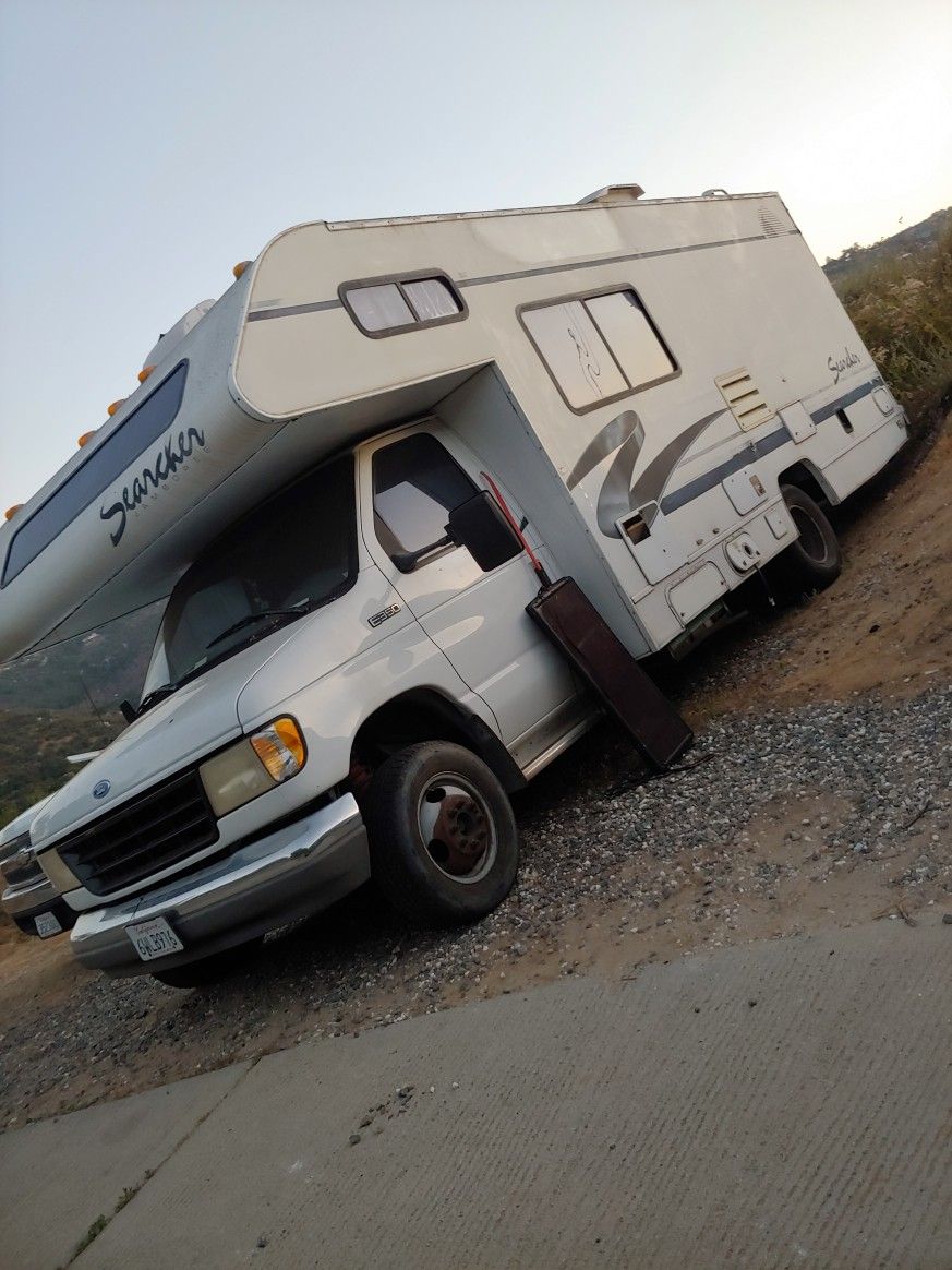 Searcher RV