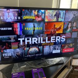 40" samsung tvs with new remotes and swivel stands with brand new 4K roku sticks in the box