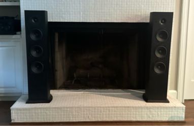 Pair of Speakers / Pioneer SP-FS52 Floor-Standing Loudspeakers
