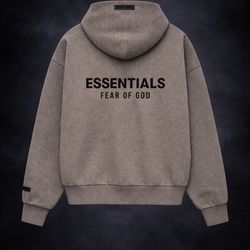 ❗️5 RANDOMS BRANDED HOODIES‼️