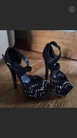 Jaslene pumps
