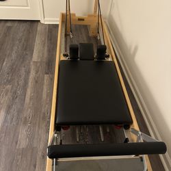 Body balance Pilates Reformer
