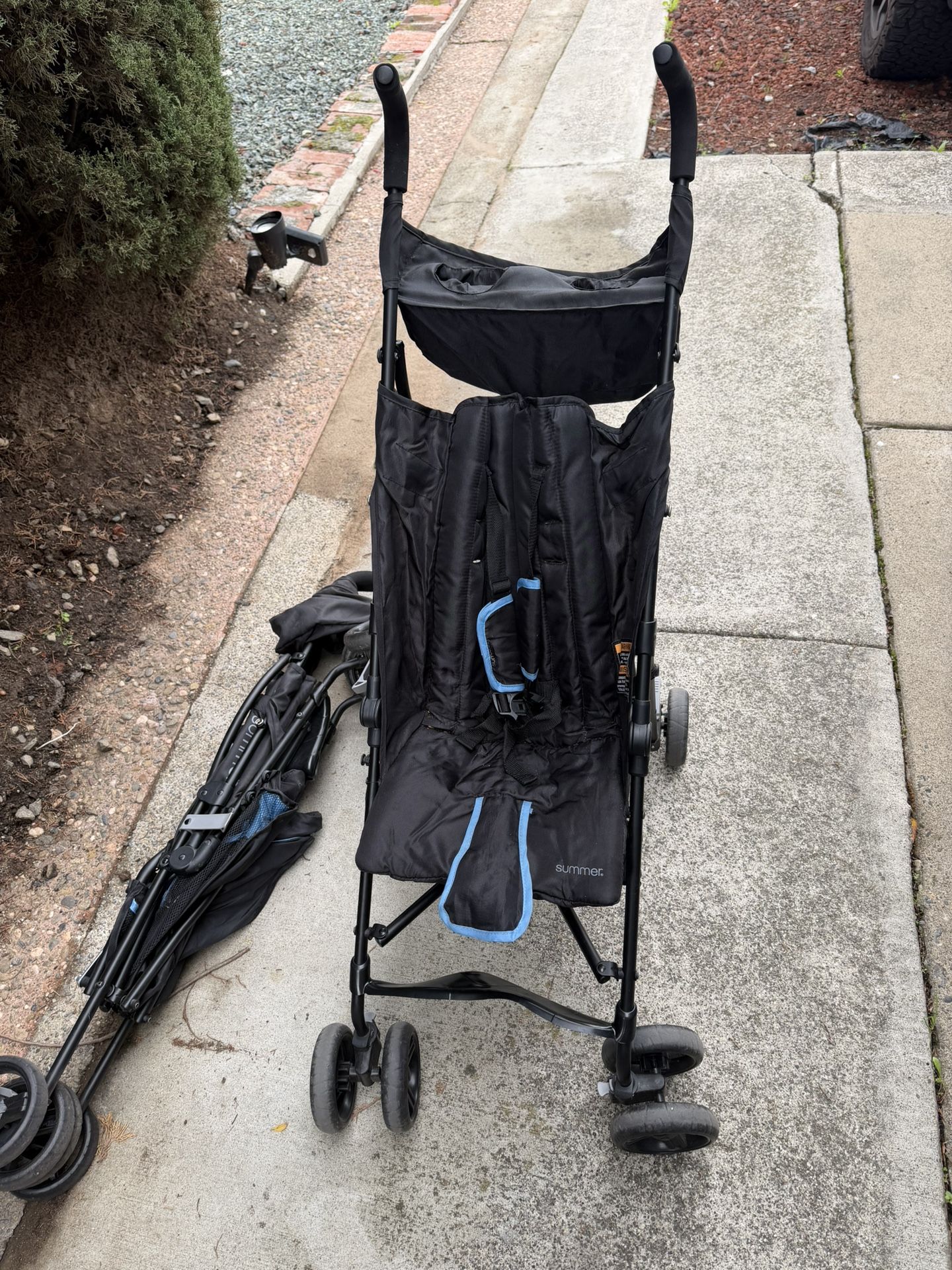 Lightweight Stroller