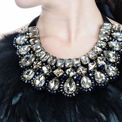 Vintage Glass Crystal Black Feather Pendant Chunky Statement  Bib Necklace 