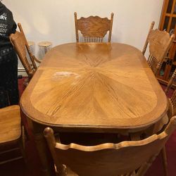 Antique Oak Dining Set with Lion Head Carvings – Table and 6 Chairs 