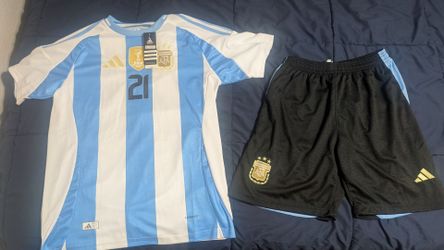 Argentina World Cup Jersey and shorts