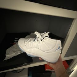 Jordan 11’s Size 10 Did