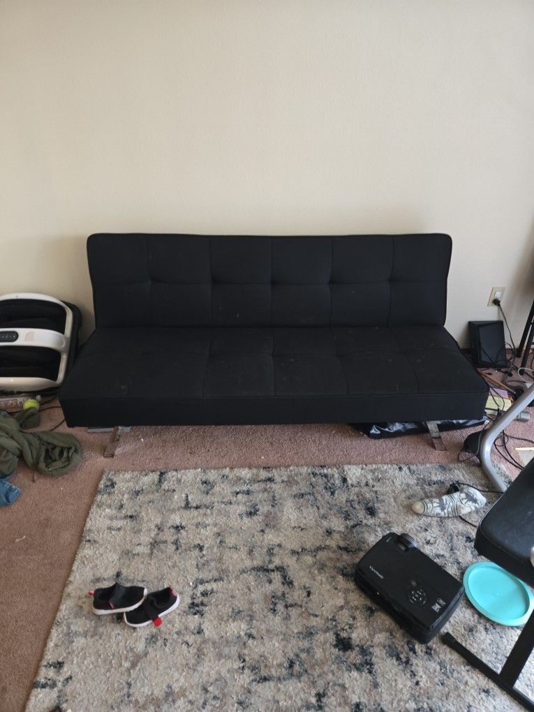 Black Futon