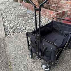 Foldable Wagon - perfect for kids, farmers markets, gardening!