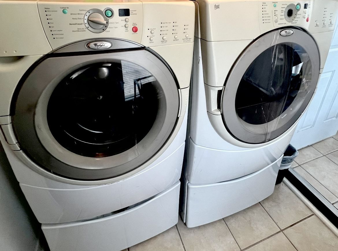 Duet Front load -Whirlpool washer & Pedestal