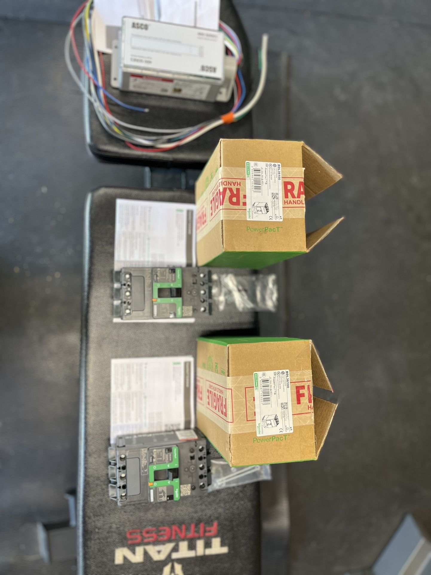 Square D Circuit Breakers NEW