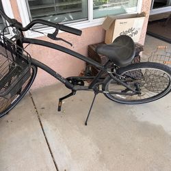 Beautiful Beach Cruiser Hardly Used
