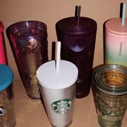Starbucks Cups 