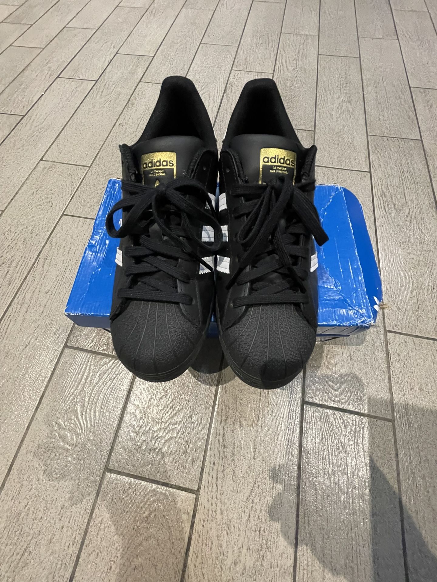 Adidas Superstar Size 9.5 Men’s