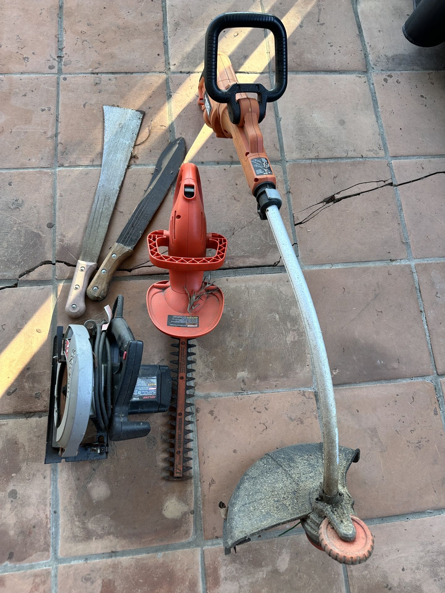 Free Tools - PENDING PICK UP