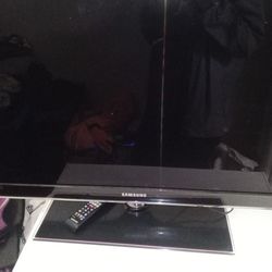 Samsung 40" TV 