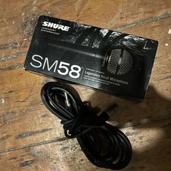 Microphone! Shure SM58-LC With Cord