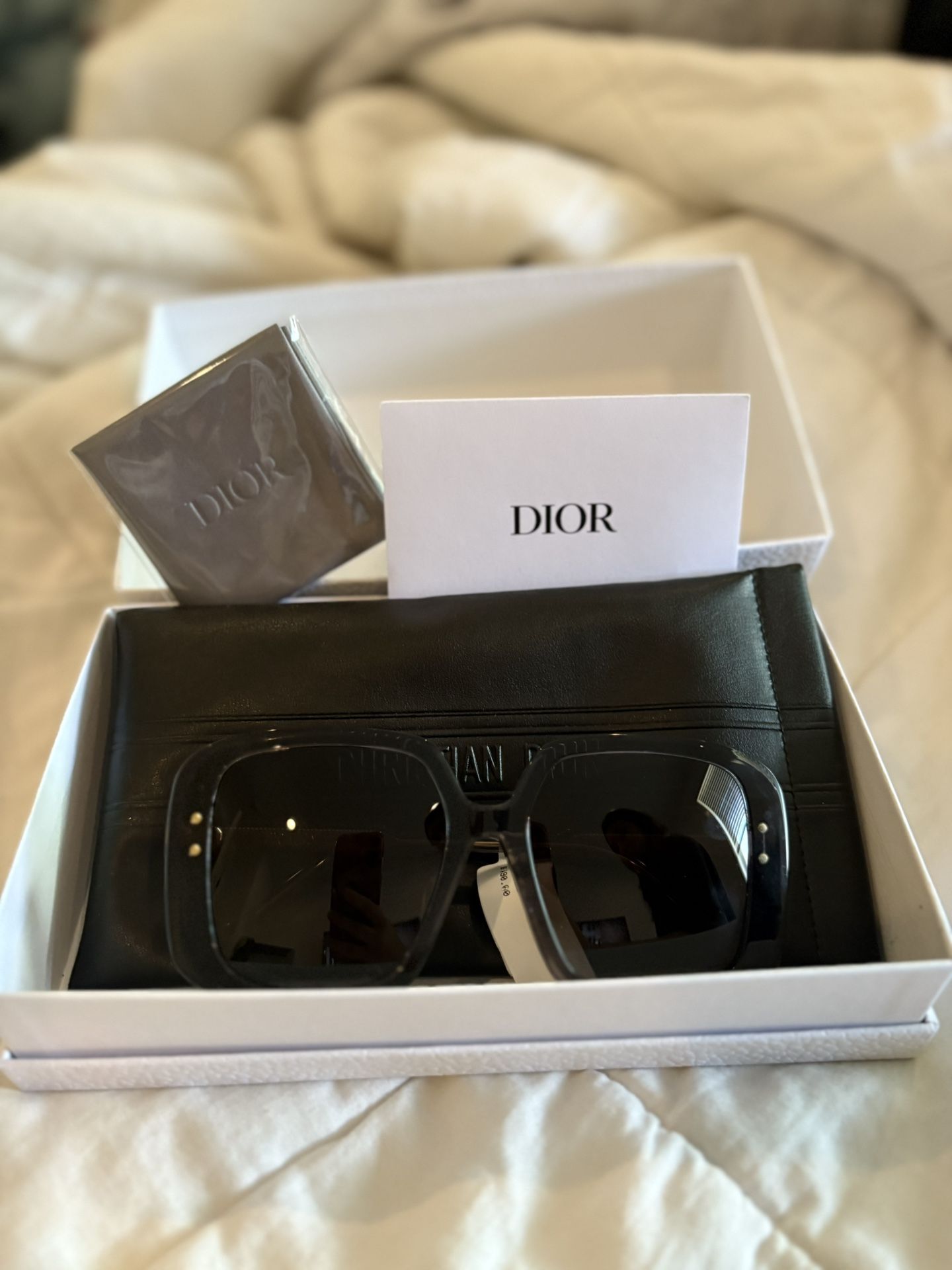DIOR SUNGLASSES (AUTHENTIC)