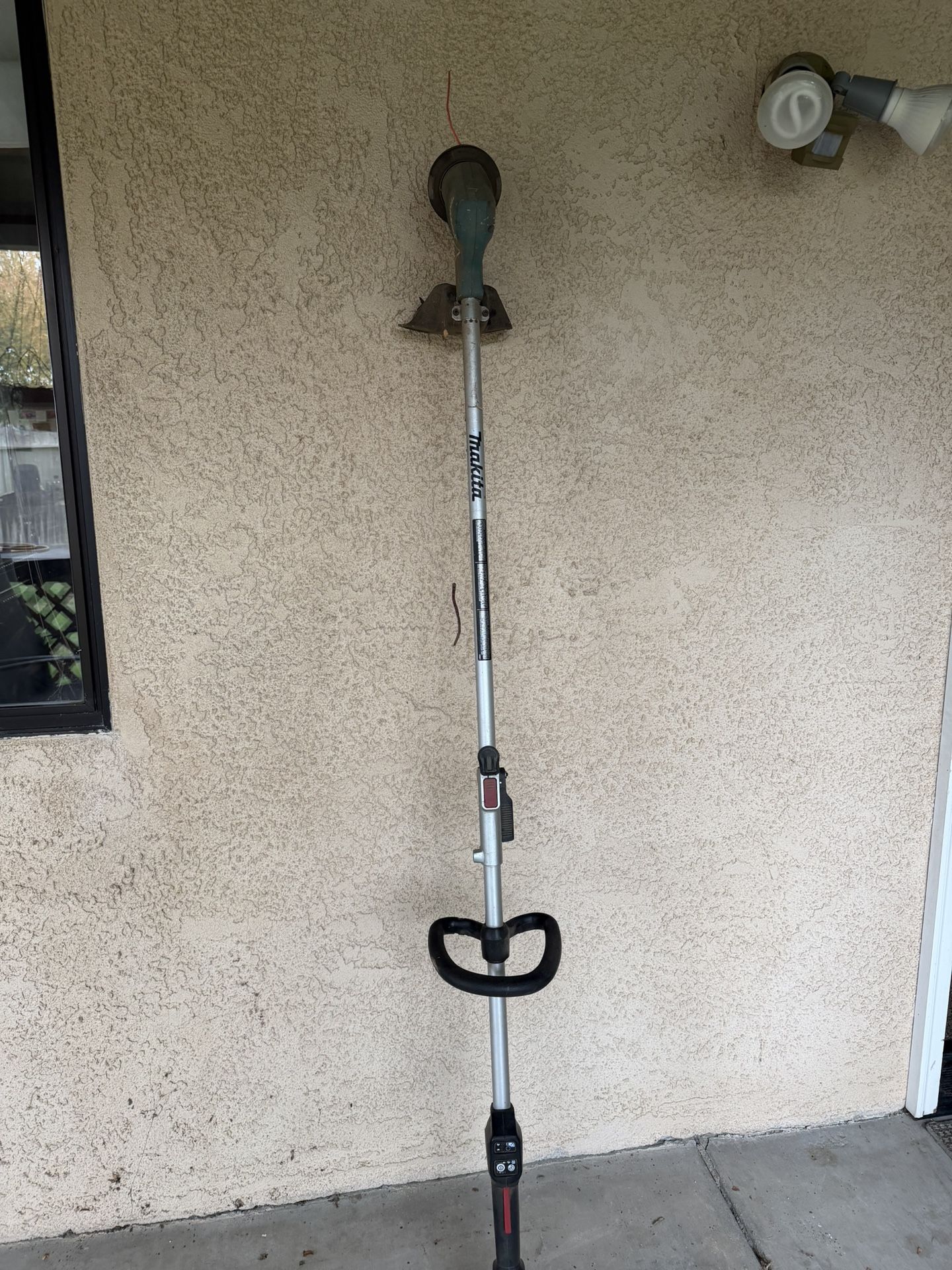 Makita Battery Weed Eater