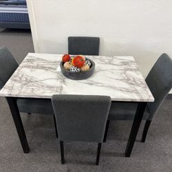 Dining Table With 4 Chairs 