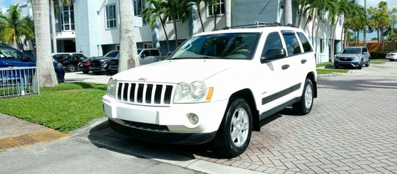 2009 Jeep Grand Cherokee Laredo