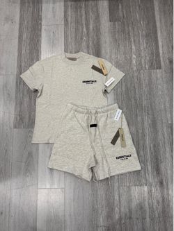 Essentials light oatmeal tee and short