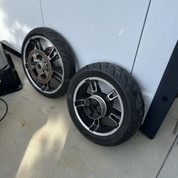Harley Bagger wheels