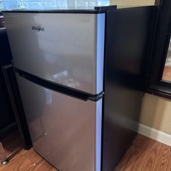 Whirlpool Mini Fridge