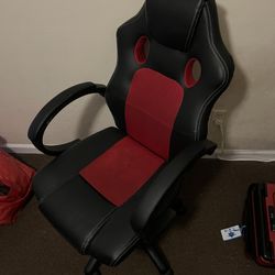 Black & Red Gaming/Office Chair – Comfortable, Fully Functional