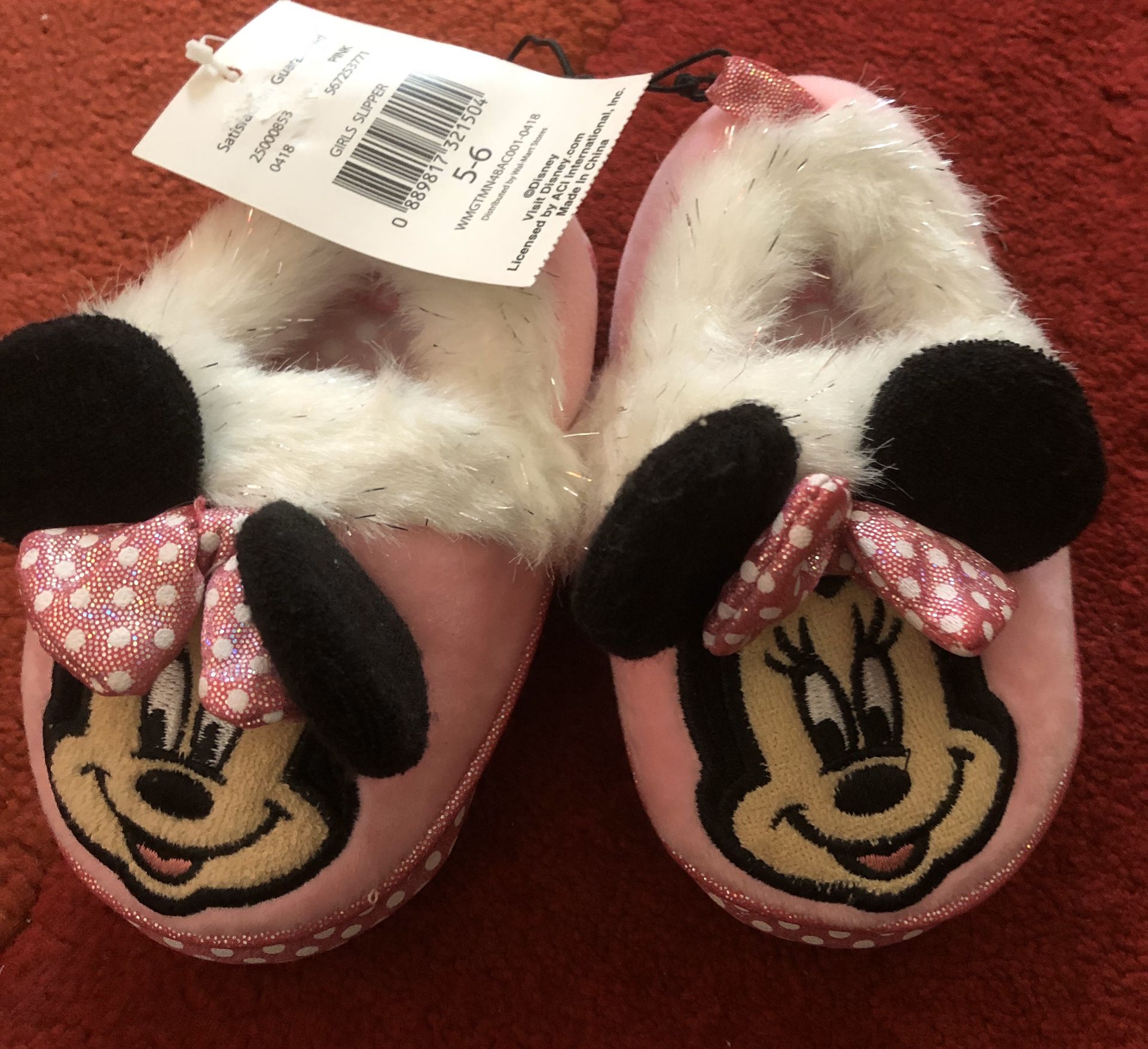 new Disney Minnie Mouse Girl's Toddler Slippers size 5-6 pick up only)