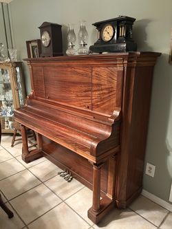Stand Up Piano