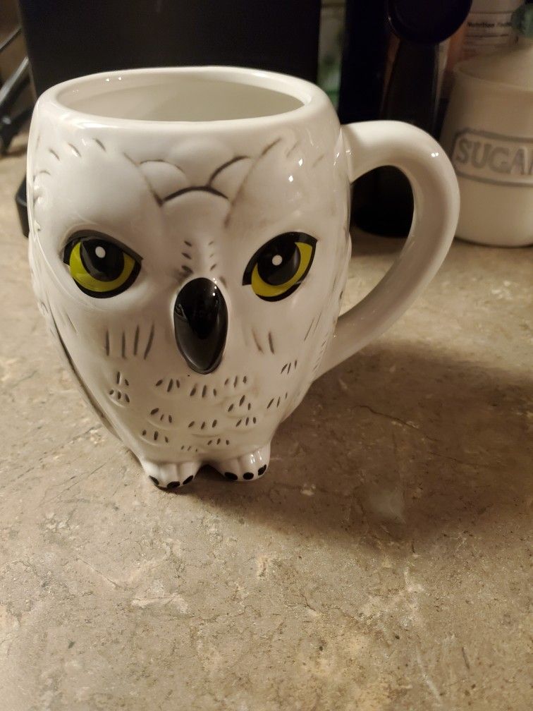 Warner Bros. Dining. Harry Potter Hedwig Ceramic Mug