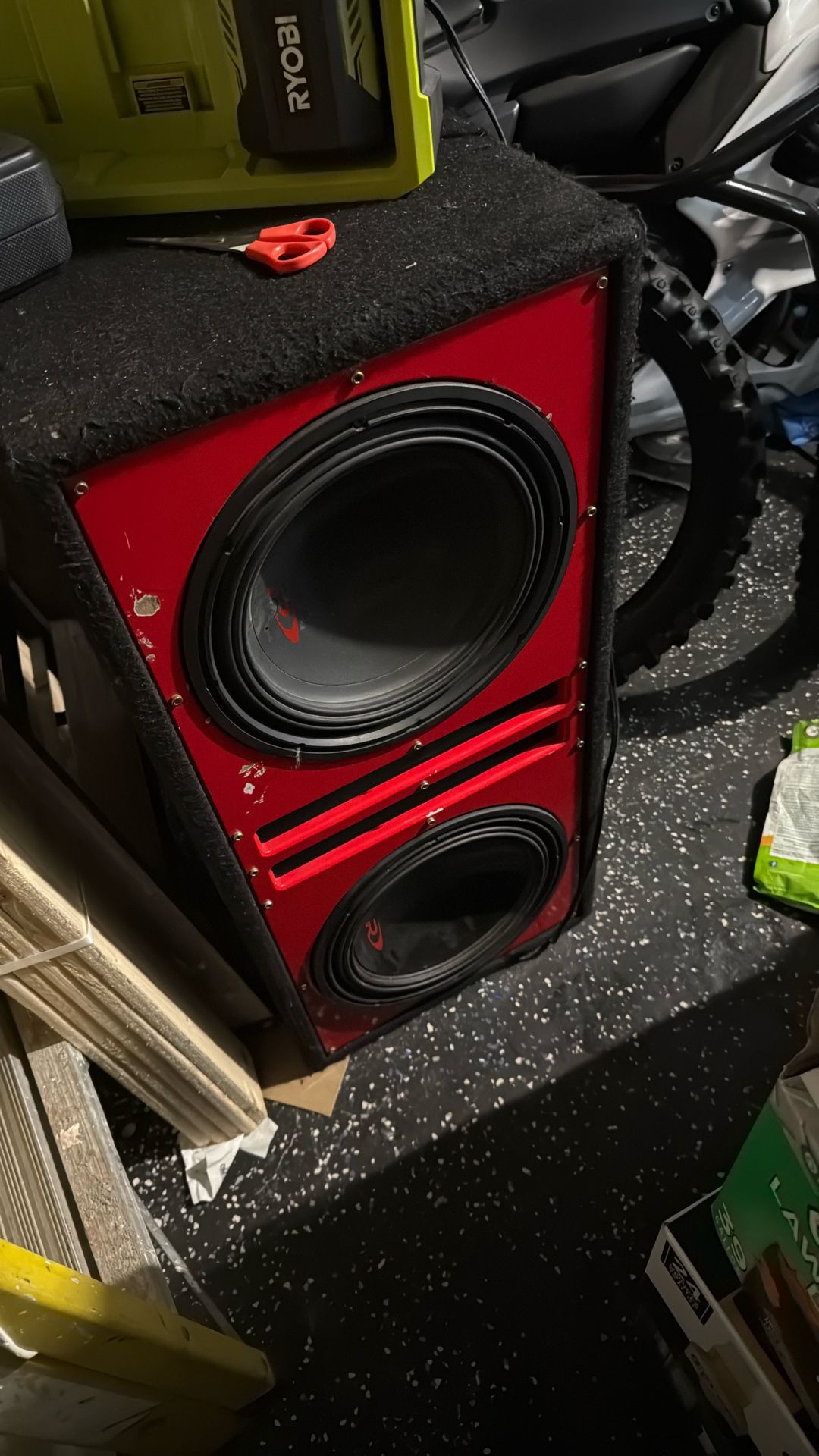 SUBWOOFERS FOR CAR