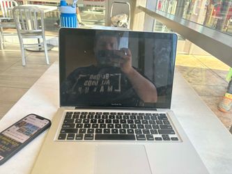 MacBook Air 13-inch (around 2013–2015
