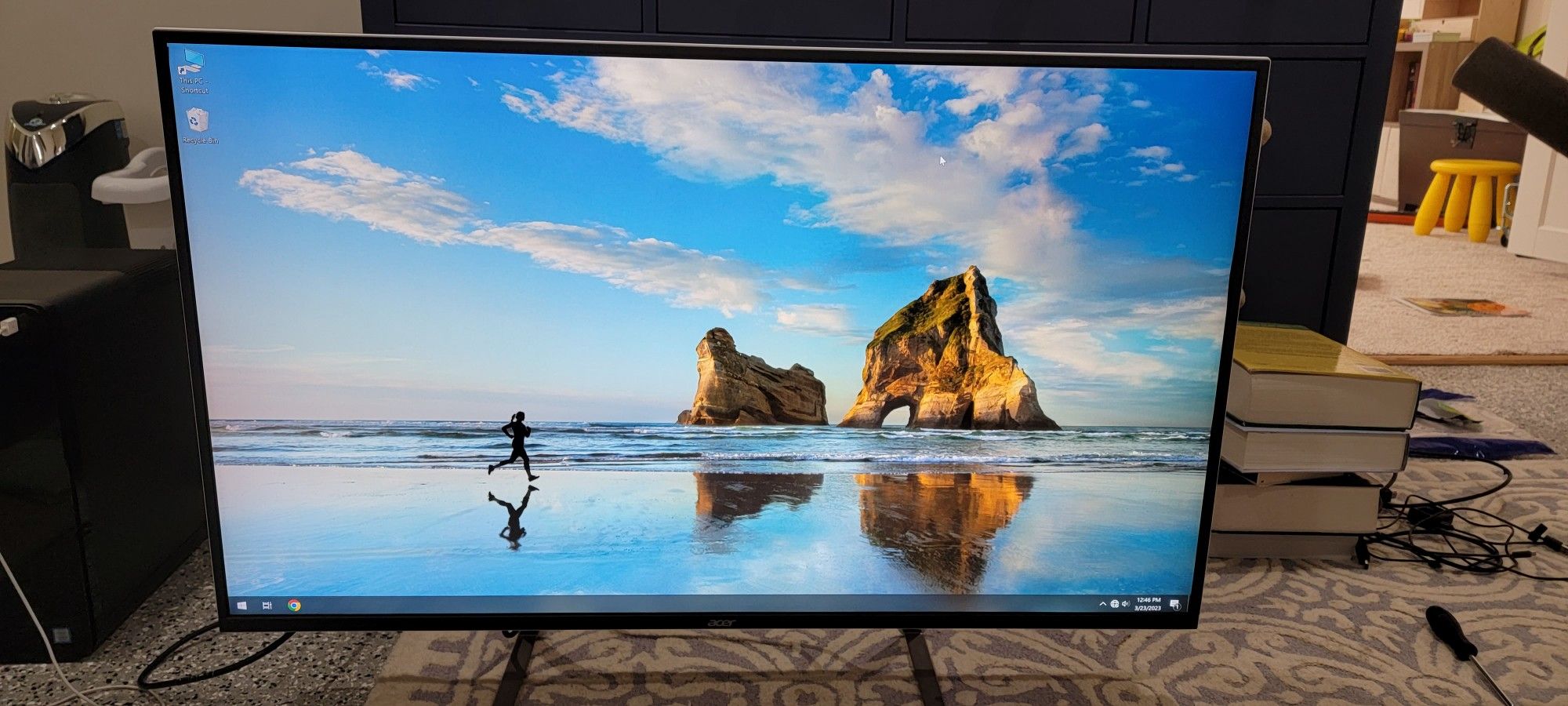 Acer ET430K Monitor - 43-inch 4K IPS Monitor for Sale in Burbank